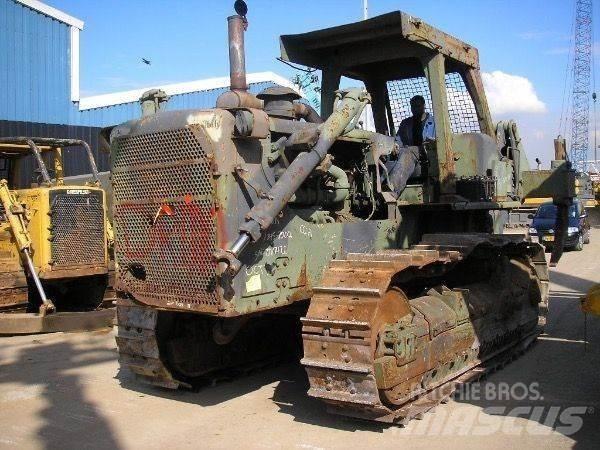 CAT D8K Гусеничные бульдозеры
