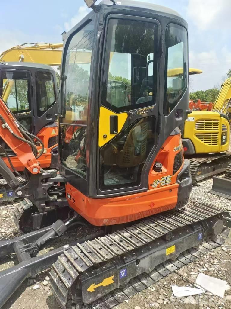 Kubota U 35 Мини-экскаваторы