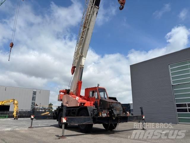 Tadano TR 300 EX Автокраны вездеходы