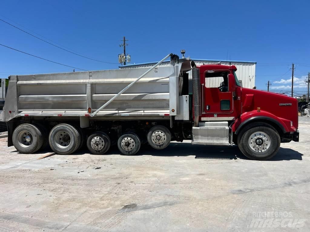 Kenworth T 800 Грузовики-Самосвалы