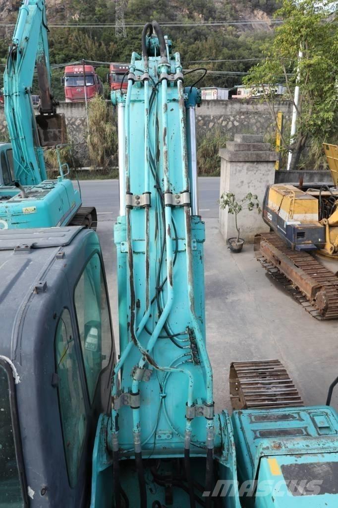 Kobelco SK 210-8 Гусеничные экскаваторы