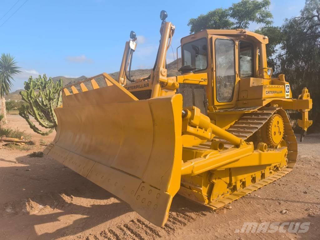CAT D 6 H Гусеничные бульдозеры