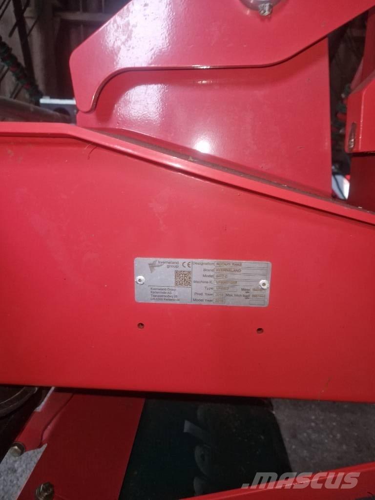 Kverneland 9472C Рядковые косилки