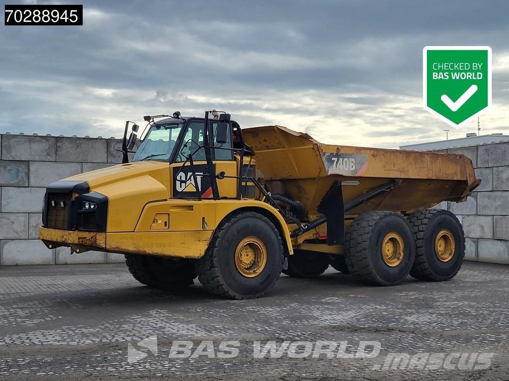 CAT 740 B Шарнирно-сочленённые самосвалы