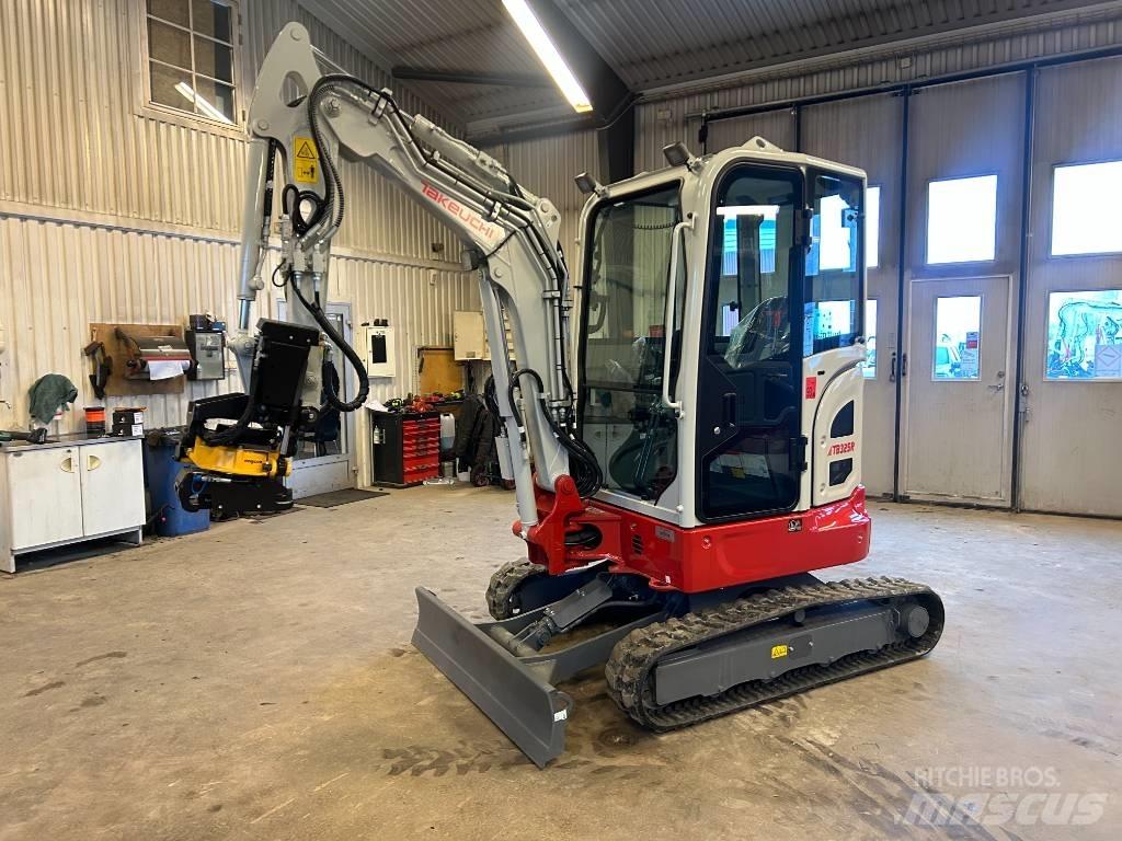 Takeuchi TB325 Мини-экскаваторы