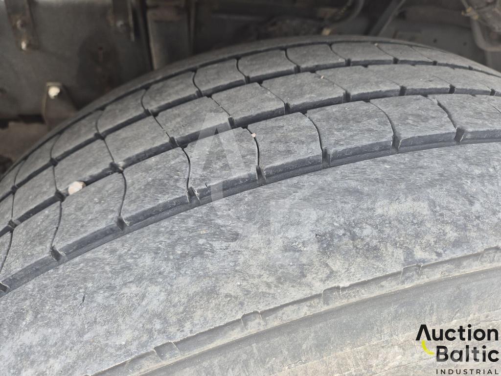 DAF FT460XF Седельные тягачи