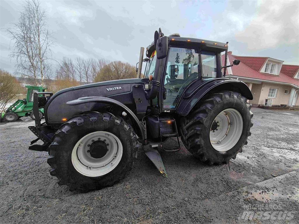 Valtra T191LS Трактора
