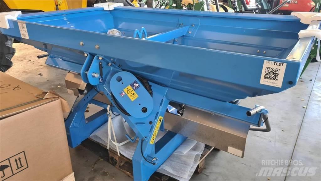 Lemken SPICA 8/900 Разбрасыватели минеральных удобрений
