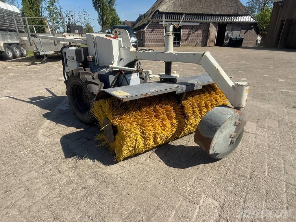 Hatz Veger Вакуумные уборочные машины