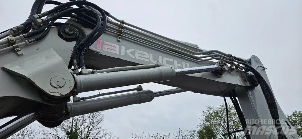 Takeuchi TB 175W Малые экскаваторы 7т-12т