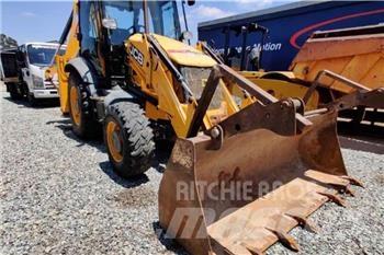 JCB 3CX 4X4 Экскаваторы-погрузчики