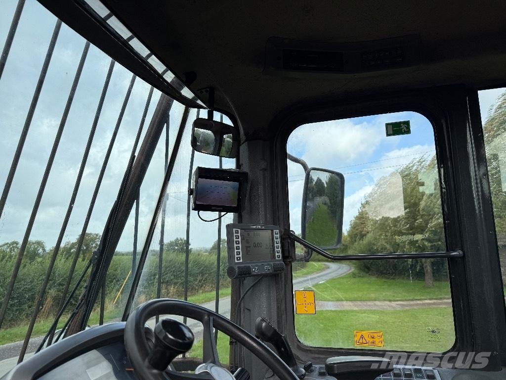 Doosan DL 200 Фронтальные погрузчики