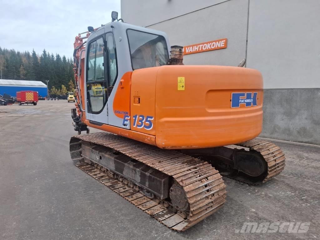 Fiat-Kobelco E 135 Гусеничные экскаваторы