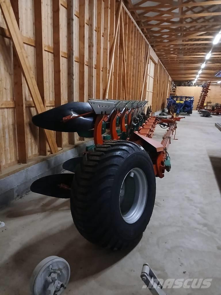 Kverneland PB100-8 Оборотные плуги