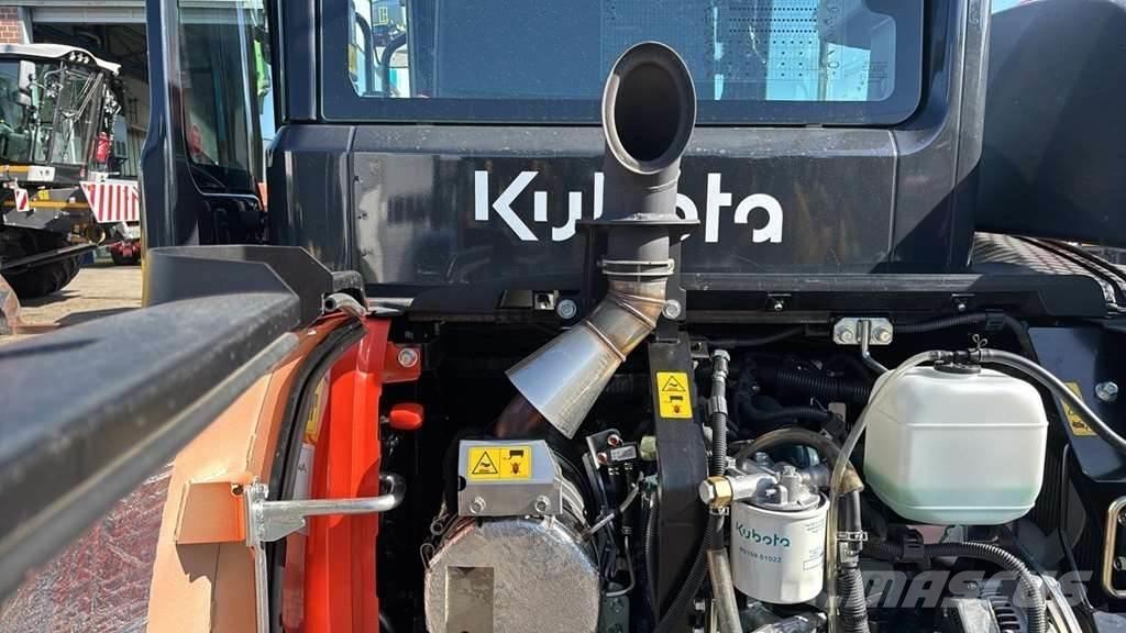 Kubota KX042-4 Мини-экскаваторы