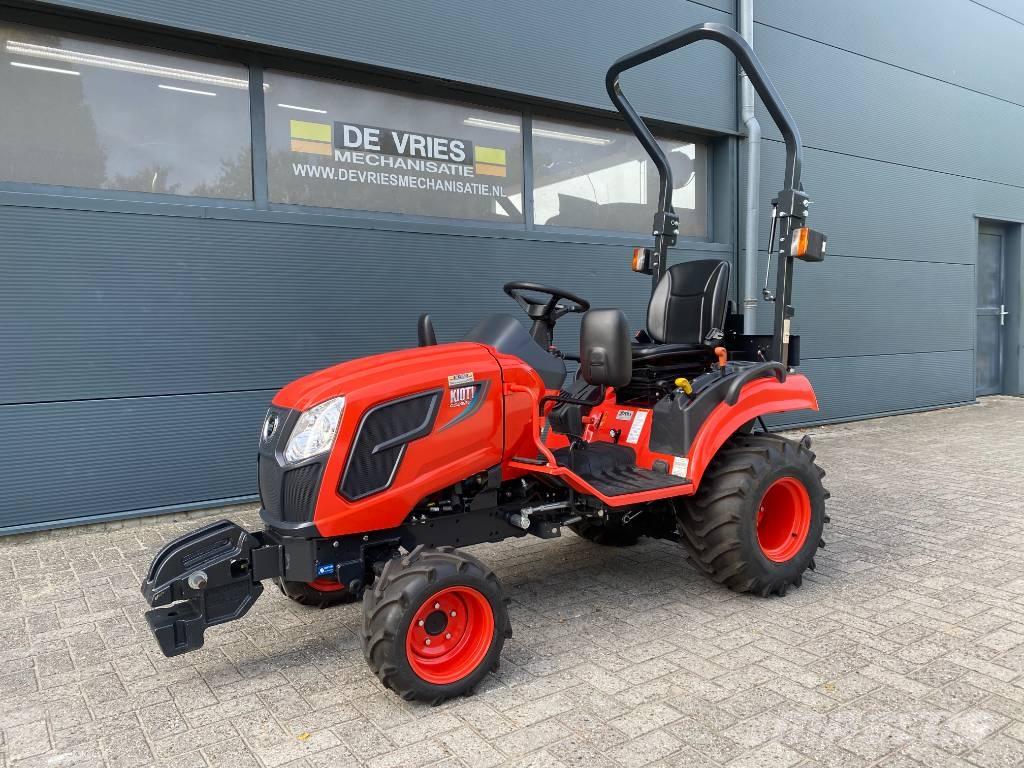 Kioti CS 2220 Трактора