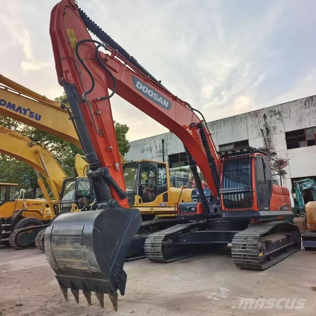 Doosan DX 300 LC Гусеничные экскаваторы