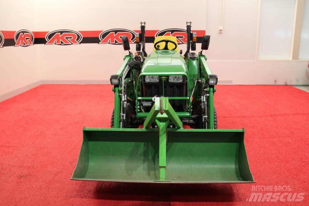 John Deere 3036E Коммунальные тракторы