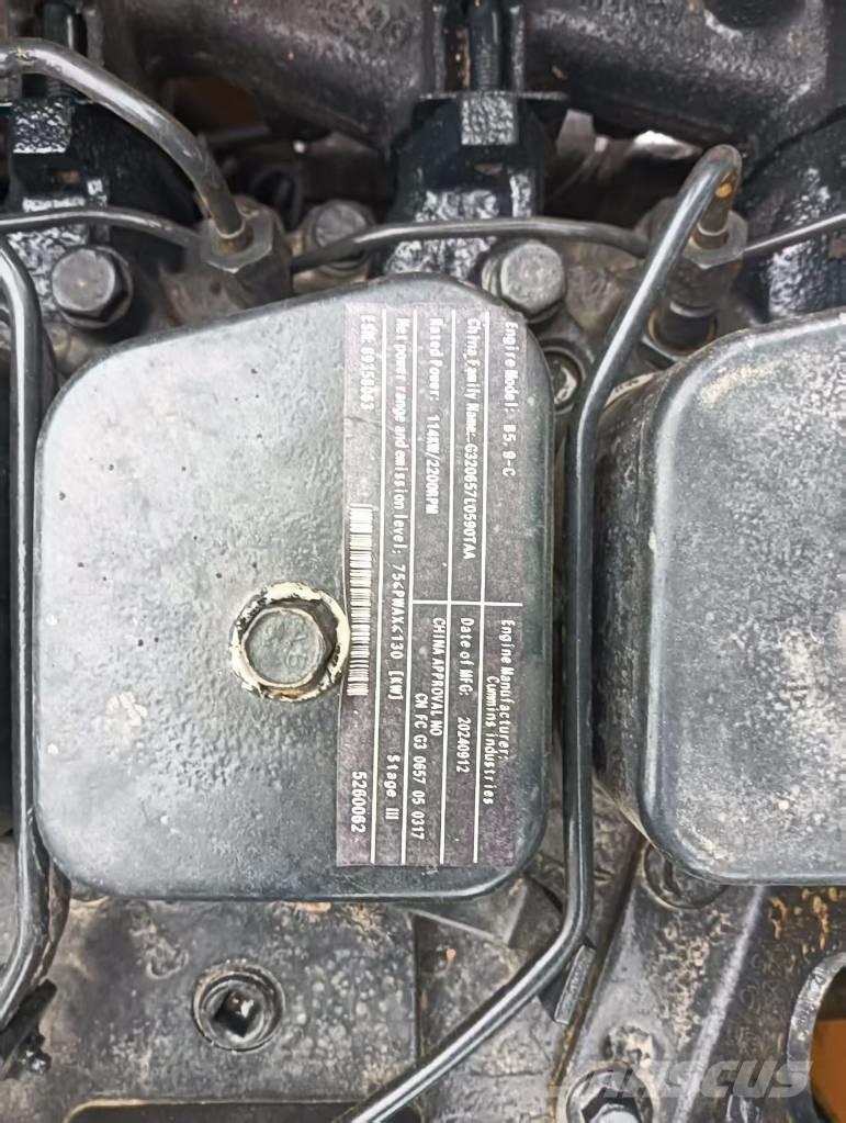 Hyundai 220LC-9S Гусеничные экскаваторы