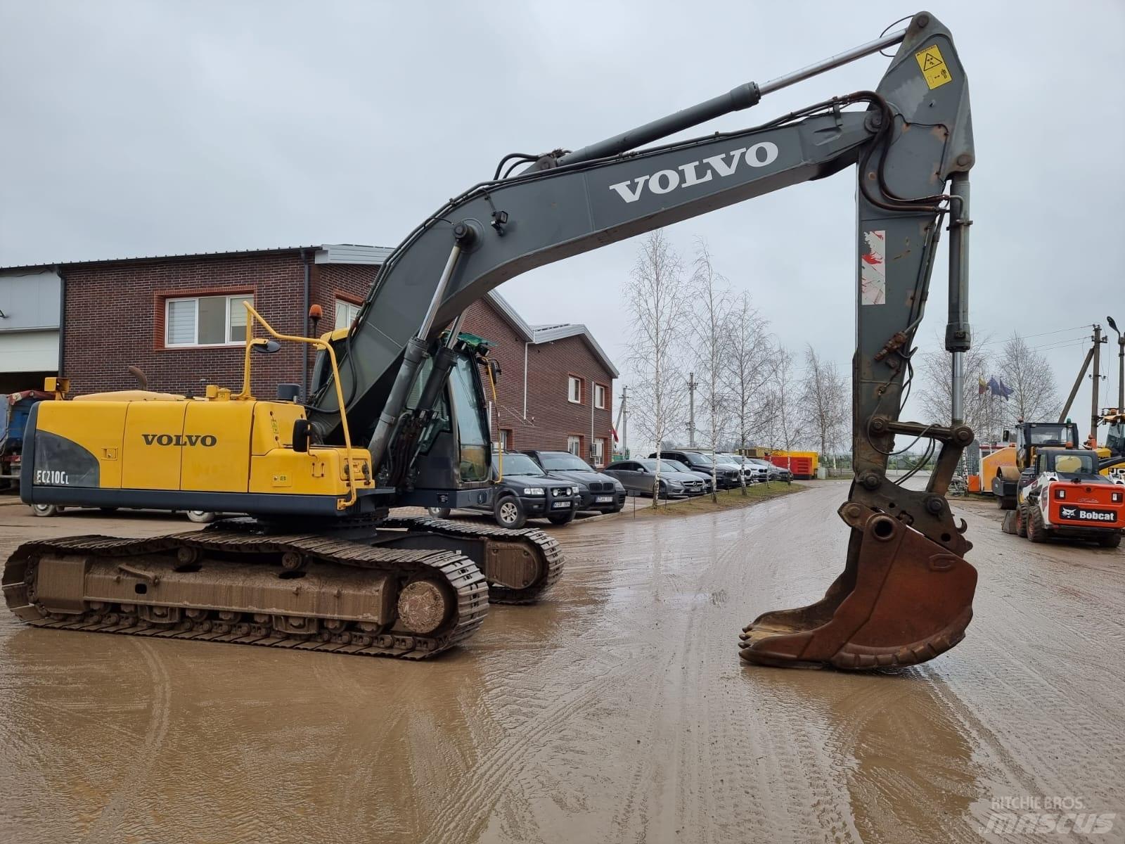 Volvo EC 210 C Гусеничные экскаваторы