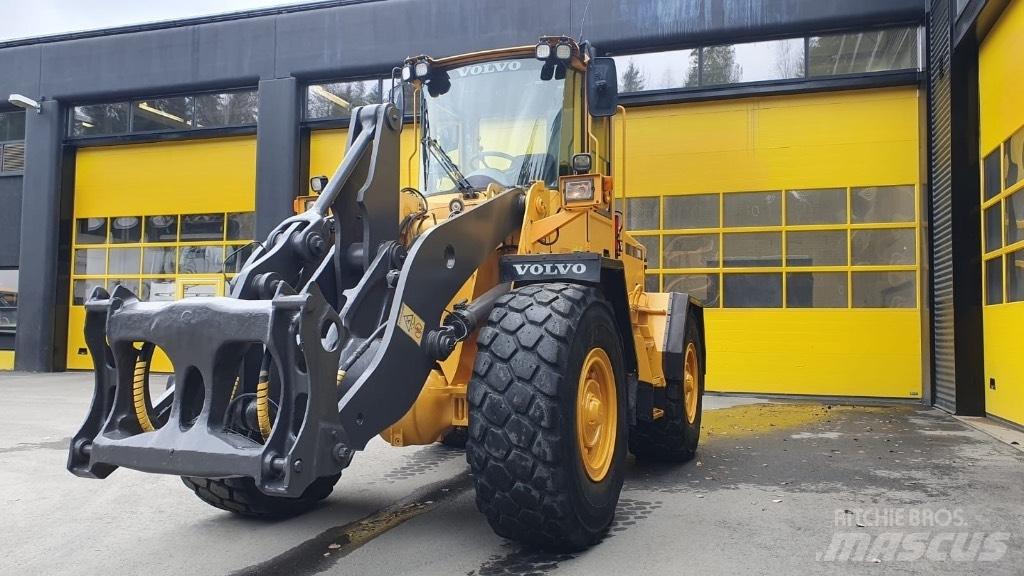 Volvo L 90 D Фронтальные погрузчики