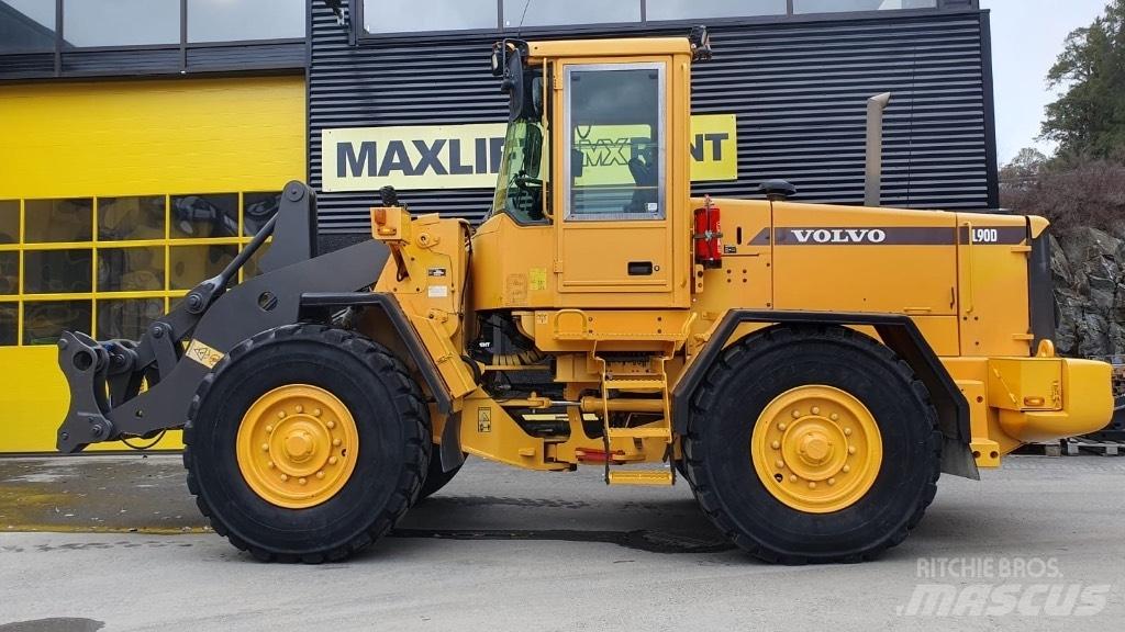 Volvo L 90 D Фронтальные погрузчики