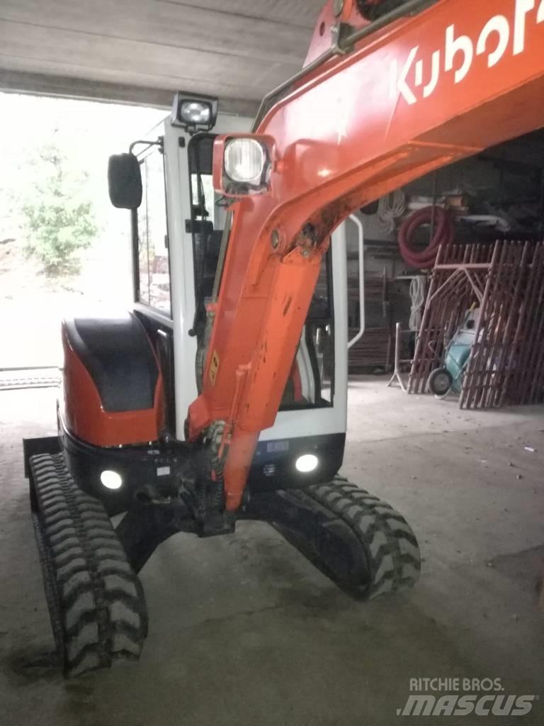 Kubota U 35 Мини-экскаваторы
