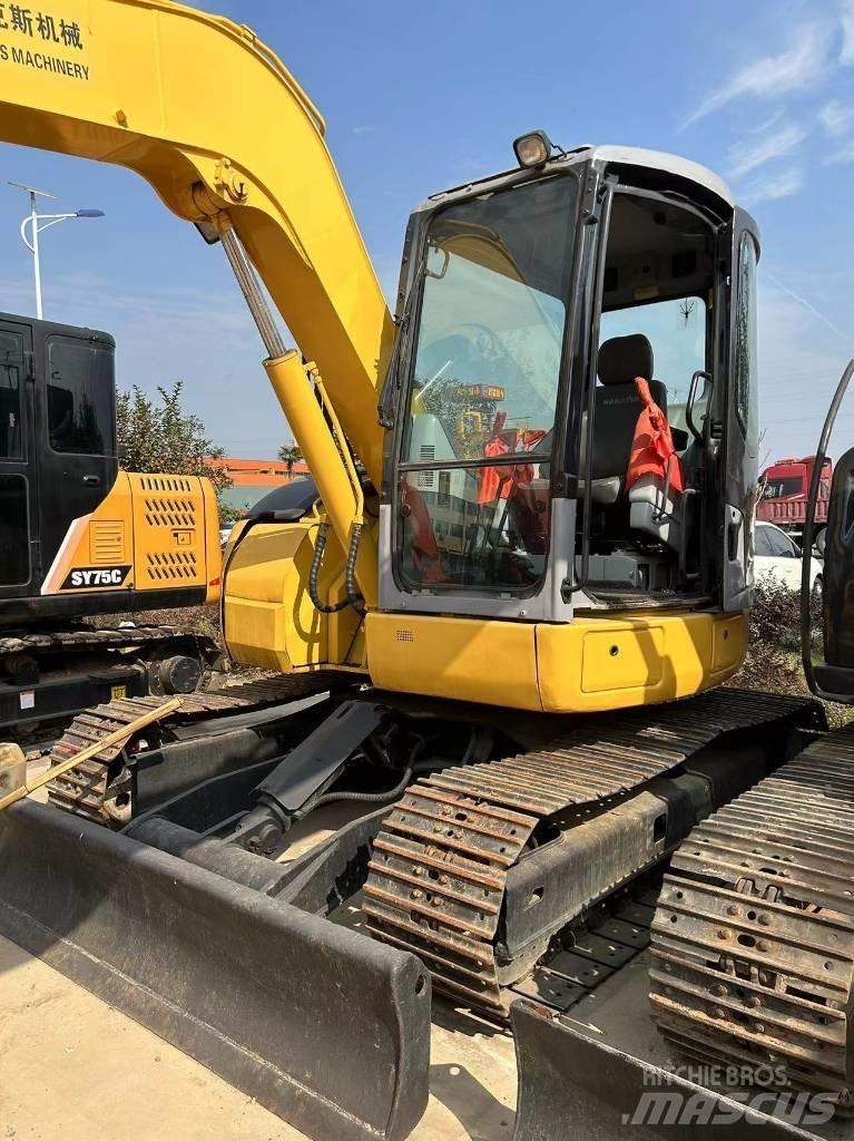 Komatsu PC78 Гусеничные экскаваторы
