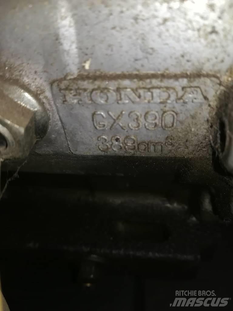 Honda ECT 10 Бензиновые генераторы