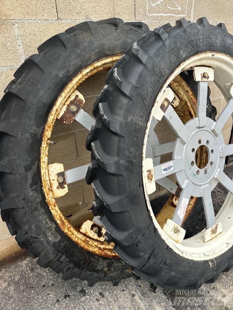 Michelin 230/95R48 Шины и колёса