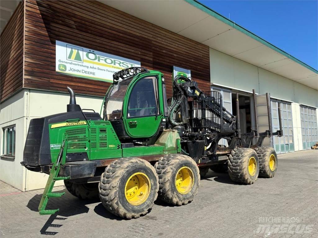 John Deere 1110 G Форвардеры