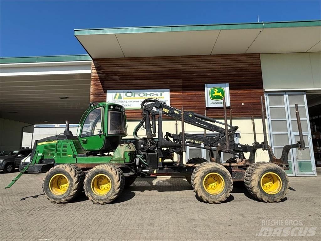 John Deere 1110 G Форвардеры