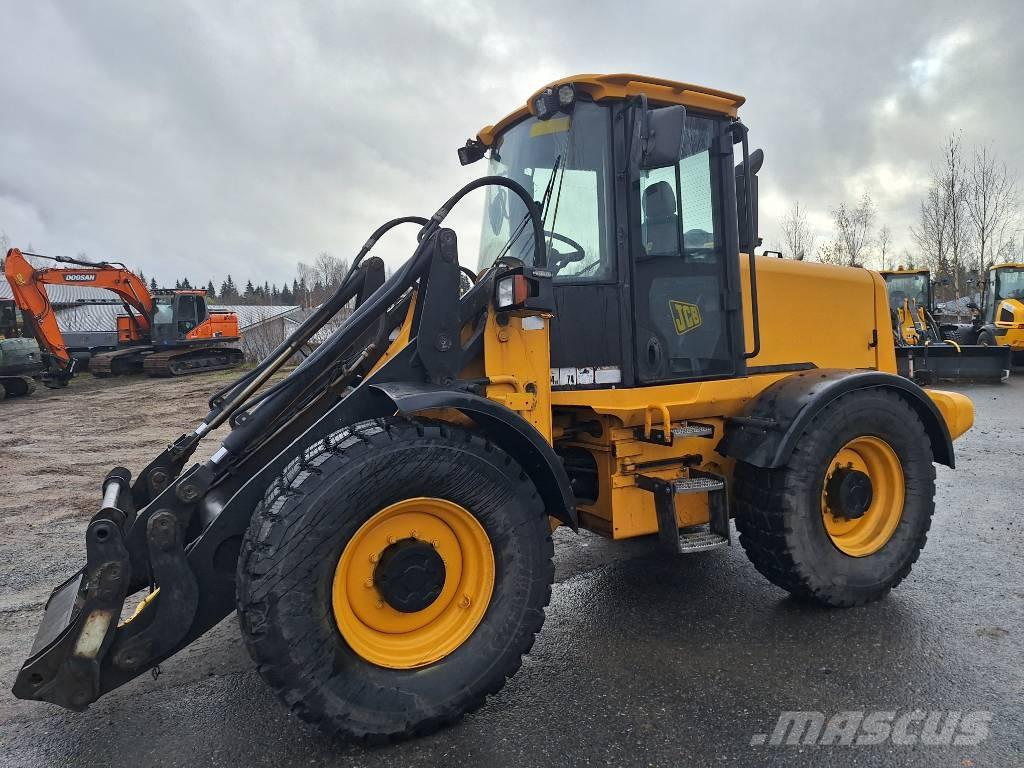 JCB 412 S Фронтальные погрузчики