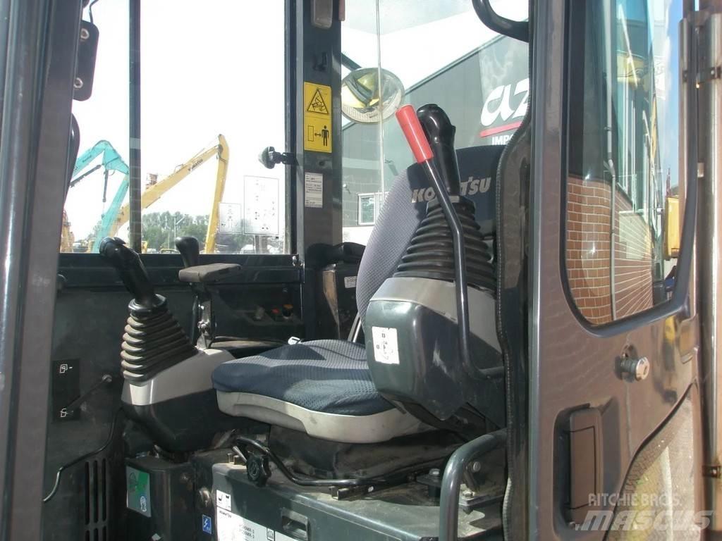 Komatsu PC45MR-3 Мини-экскаваторы