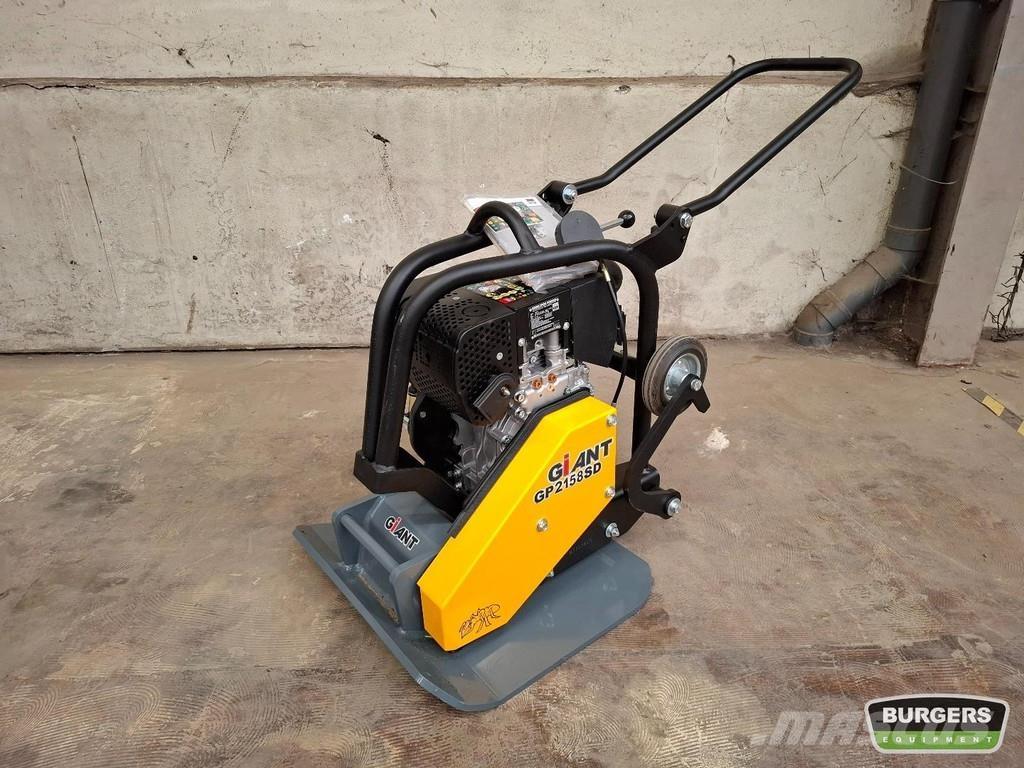 GiANT GP2158SD Виброплиты и вибротрамбовки