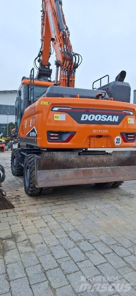 Doosan DX 190 W-7 Колёсные экскаваторы