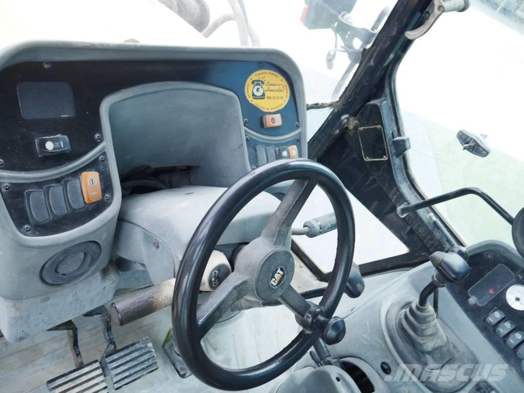 CAT 428 D Экскаваторы-погрузчики