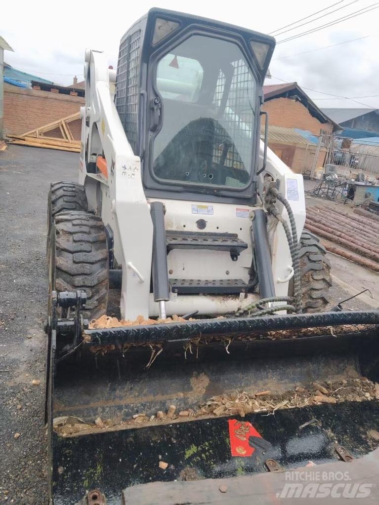 Bobcat S 300 Мини-погрузчики