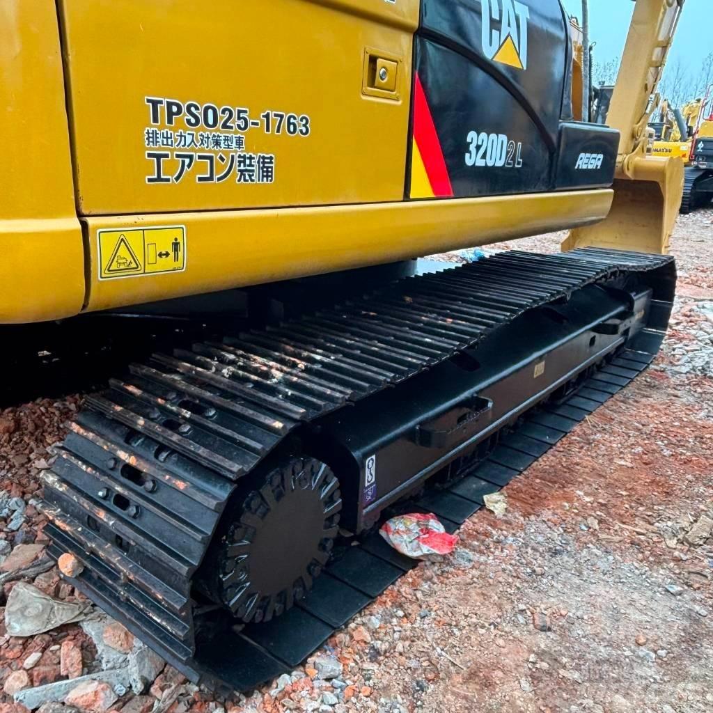 CAT 320 D Гусеничные экскаваторы