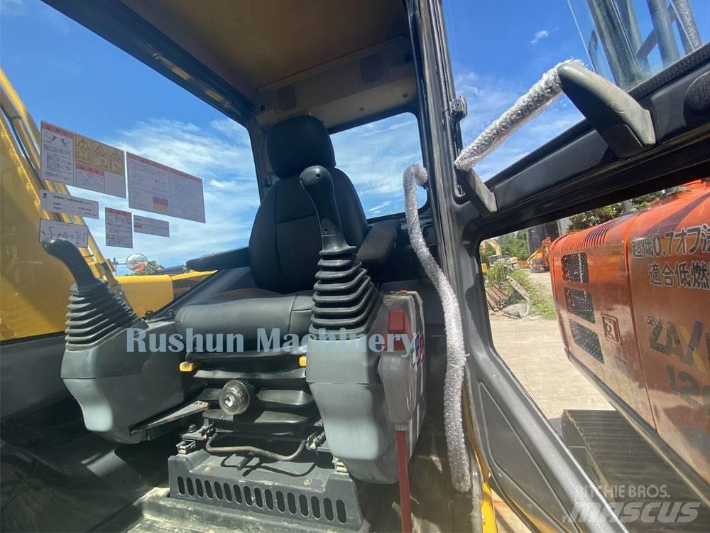 Komatsu PC 130 Гусеничные экскаваторы