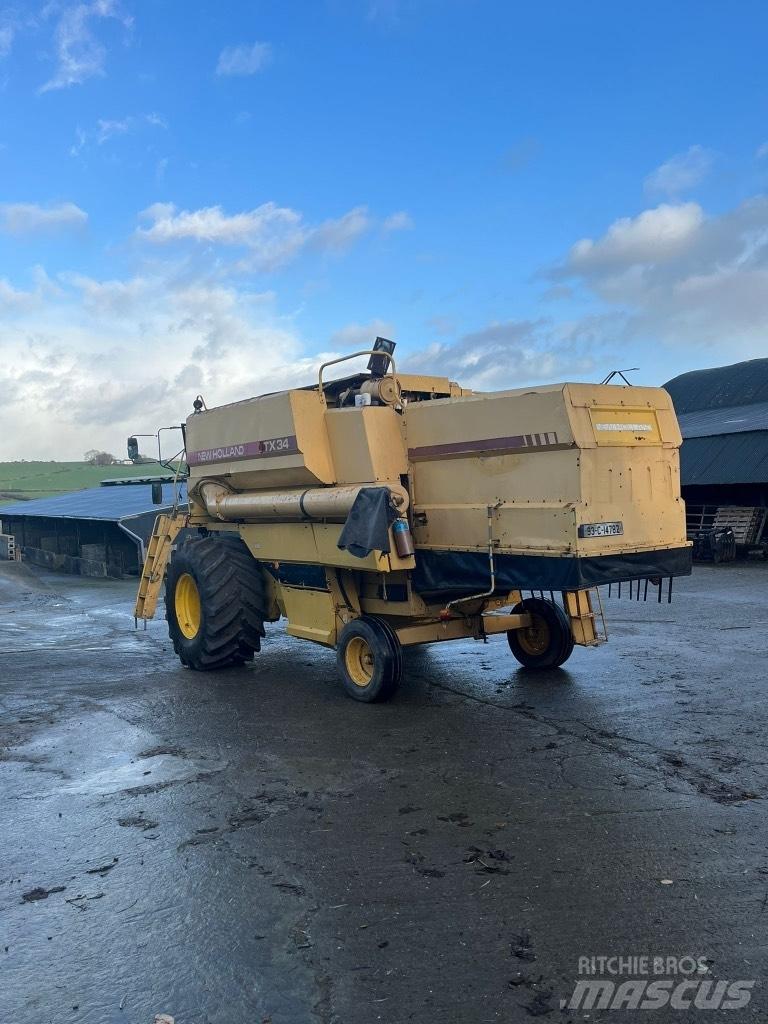 New Holland Tx34 Зерноуборочные комбайны