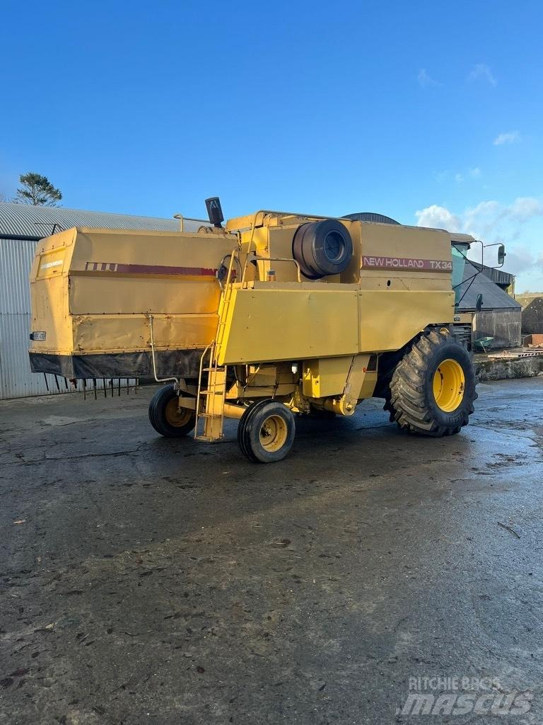 New Holland Tx34 Зерноуборочные комбайны
