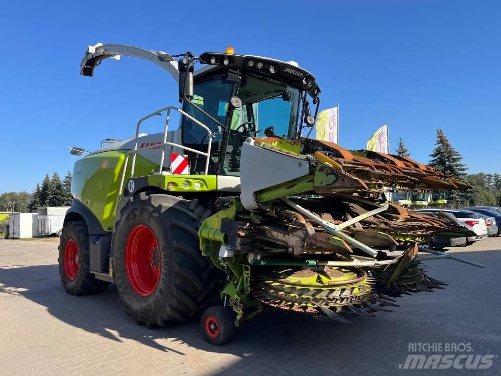 CLAAS Jaguar 970 Самоходные кормоуборочные комбайны