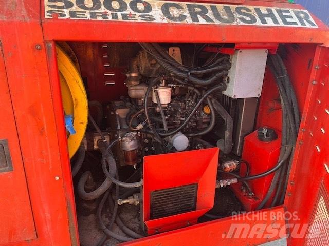 Red Rhino 5000t Дробилки