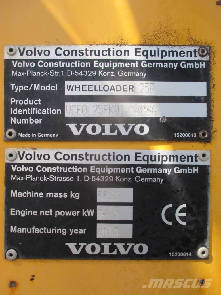 Volvo L 25 F Фронтальные погрузчики