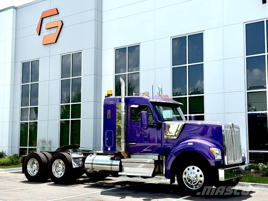 Kenworth W 990 Седельные тягачи