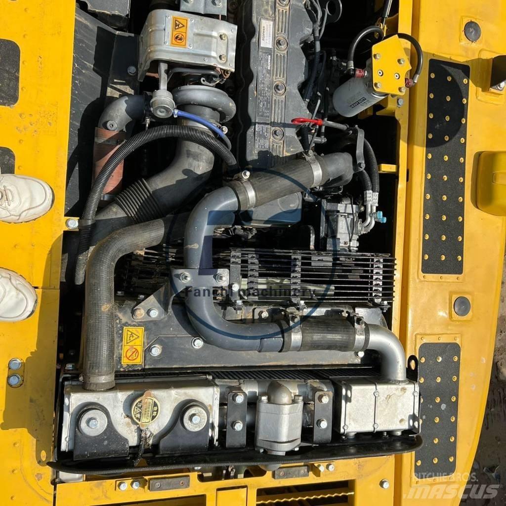 Komatsu PC 200 Гусеничные экскаваторы
