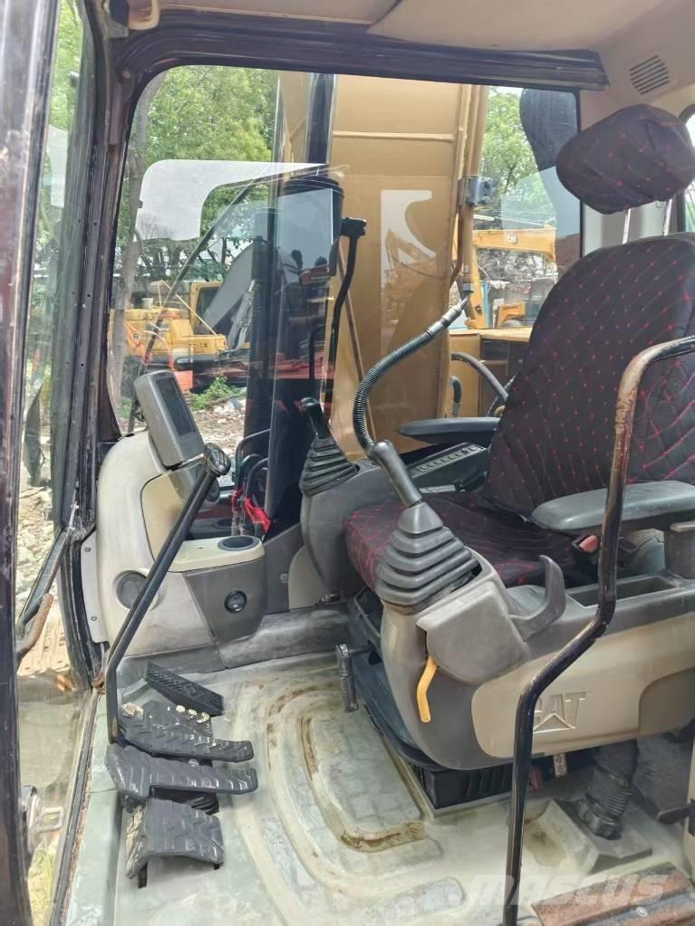 CAT 313D2GC Малые экскаваторы 7т-12т