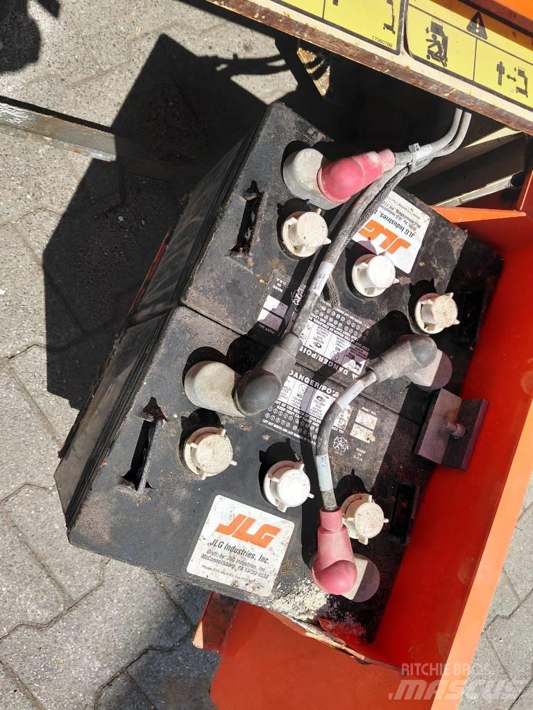 JLG 1230 ES Ножничные подъемники