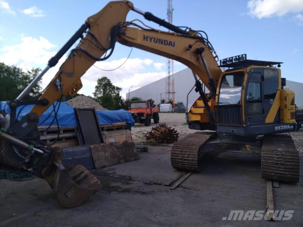 Hyundai HX 235 ALCR Гусеничные экскаваторы
